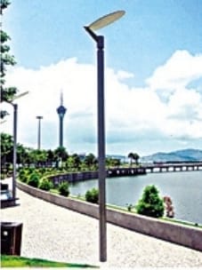 Italian-Design Poles