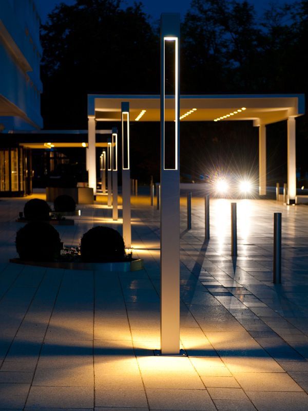 Decorative Lighting Pole — Modern